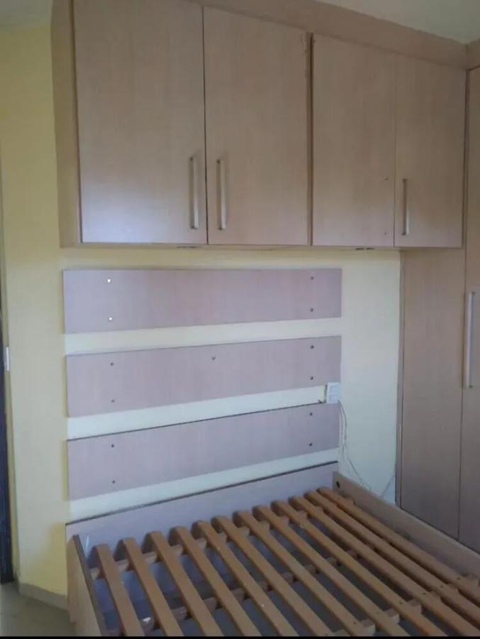 Apartamento para Venda em Guarulhos, Vila Bancária, 2 dormitórios, 1 banheiro, 1 vaga - RC IMÓVEIS A VENDA