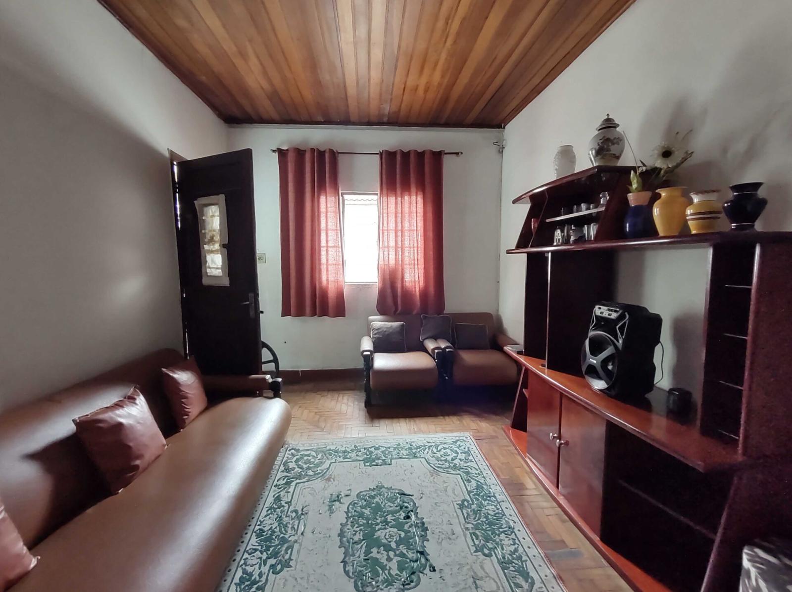 Casa para Venda em Guarulhos, Centro, 4 dormitórios, 2 banheiros, 4 vagas